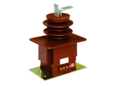 LZZB7-35型電流互感器